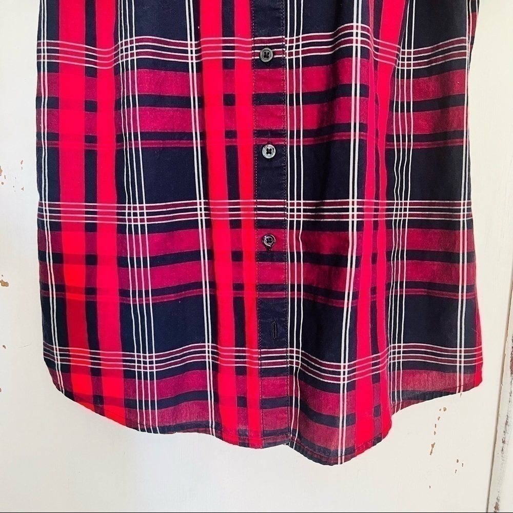 Tommy Hilfiger Plaid Button Up Collared Shirt Red and Navy Short Puffed Sleeve S - Picture 3 of 10